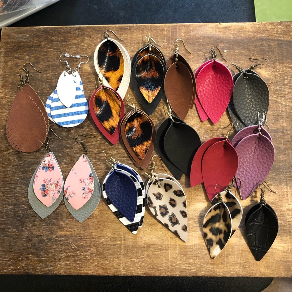 4 pairs Faux leather earrings